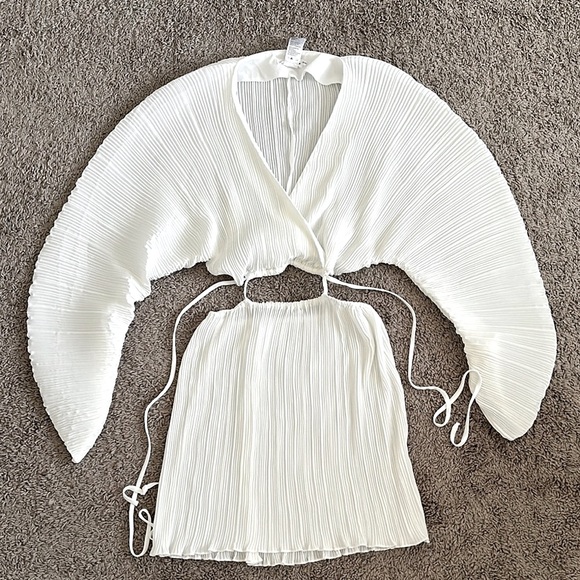 GOOD AMERICAN Always Fits Plisse Mini Dress - Picture 4 of 9